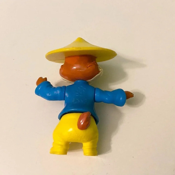 Vintage 90s Disney Epcot Center Chip and Dale Toys  Lot of 3 Figures - Picture 10 of 10
